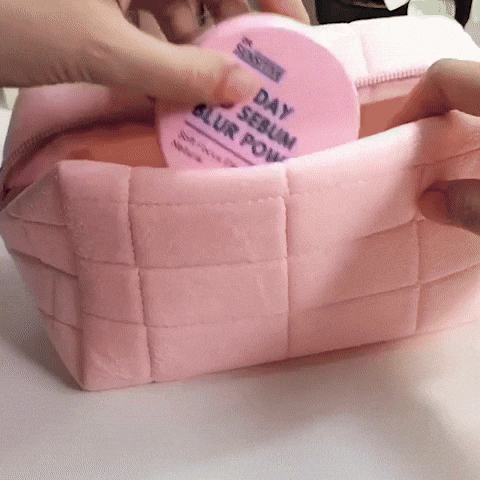 video utilisation Trousse à maquillage style Veloutée un Essentielle Intemporell