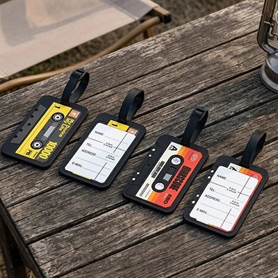Démonstration de l'Étiquette bagage Rétro Pop Cassette