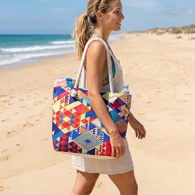 Grand sac de plage coloré pratique idéal vacances soleil en famille