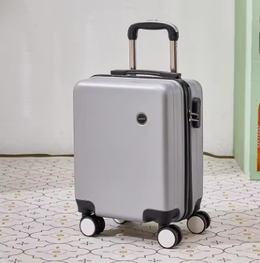 petite valise dimension Ryanair grise clair format cabine avec fermeture zip et roues doubles