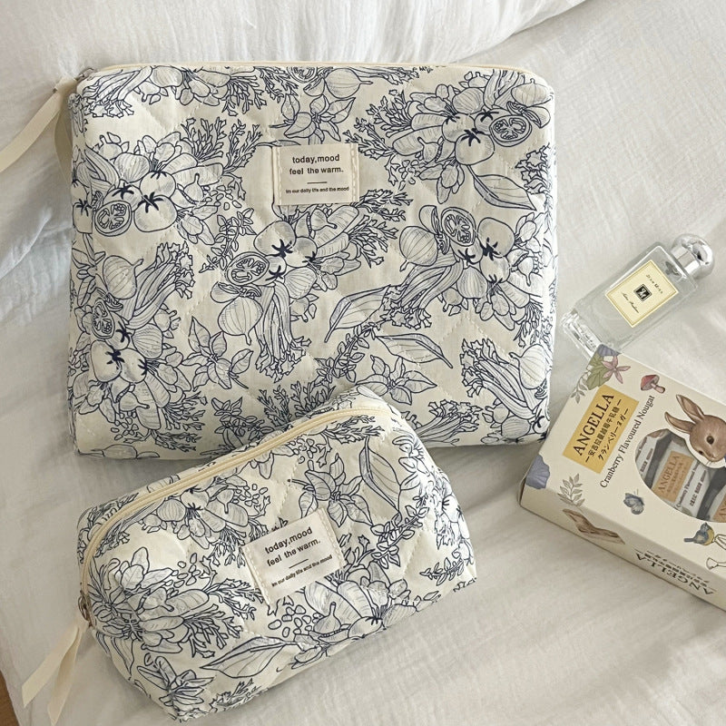 trousse de maquillage matelassée romantique en tissu doux pour femme petite et moyenne
