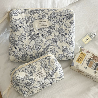 trousse de maquillage matelassée romantique en tissu doux pour femme petite et moyenne