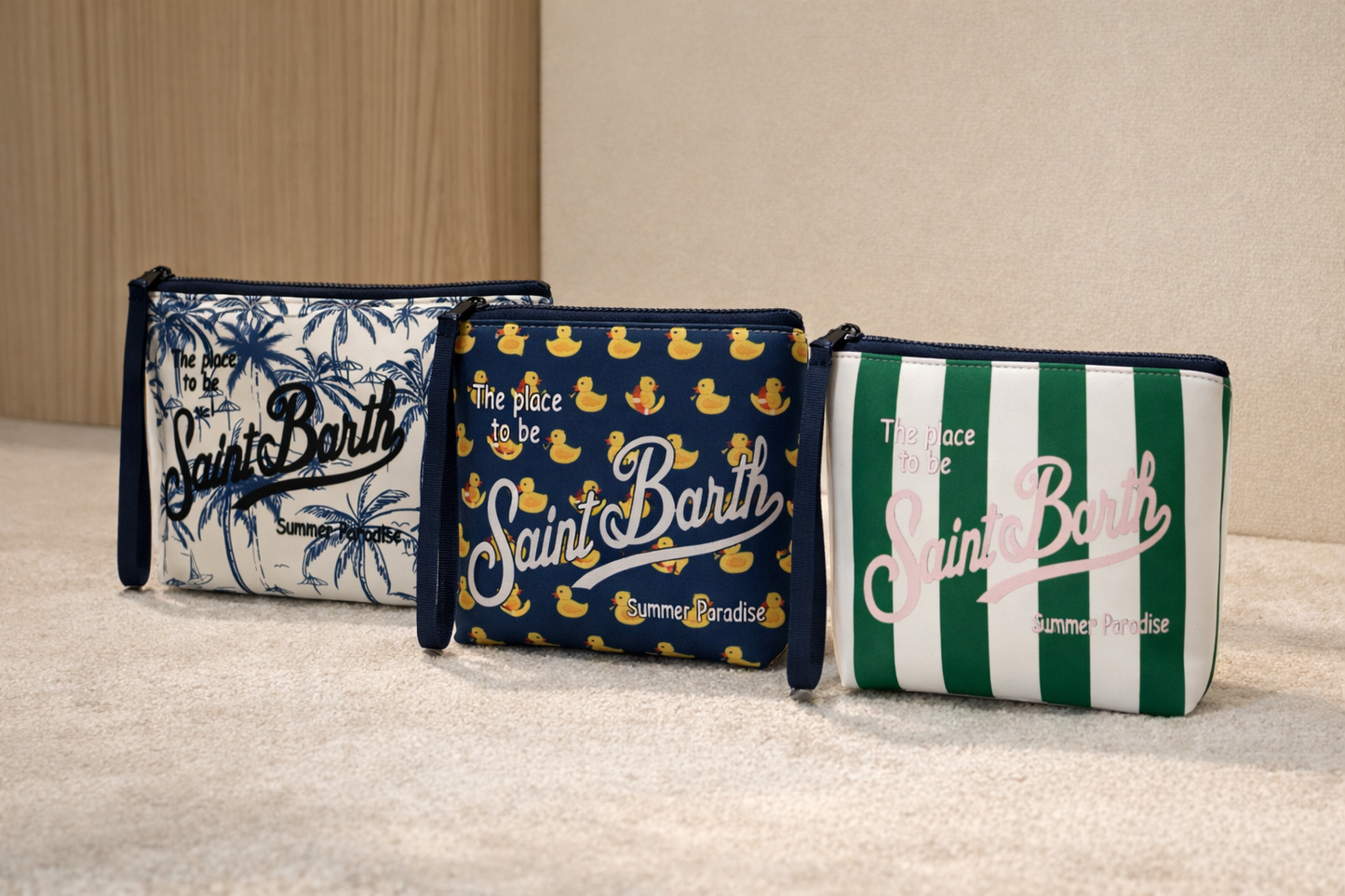 Trousse de maquillage Saint-Barth, lot de trousses au design estival pour rangement beauté et voyage